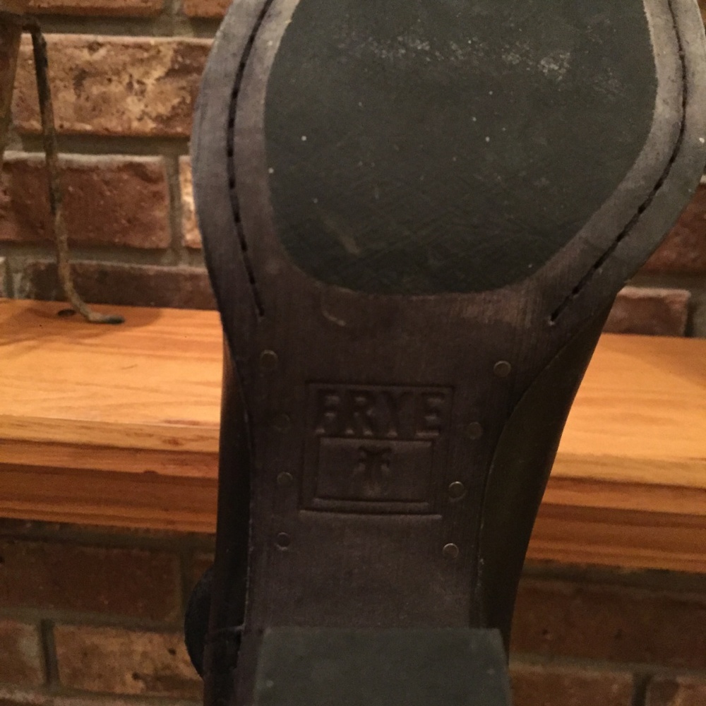 Size 6.5 Black Leather/Suede Frye Booties - Picture 4 of 5